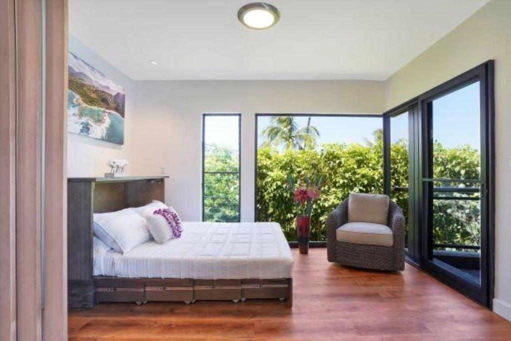 Luxury 2-story Oceanfront W/ Views & Pool Apartment Wailua (Kauai)